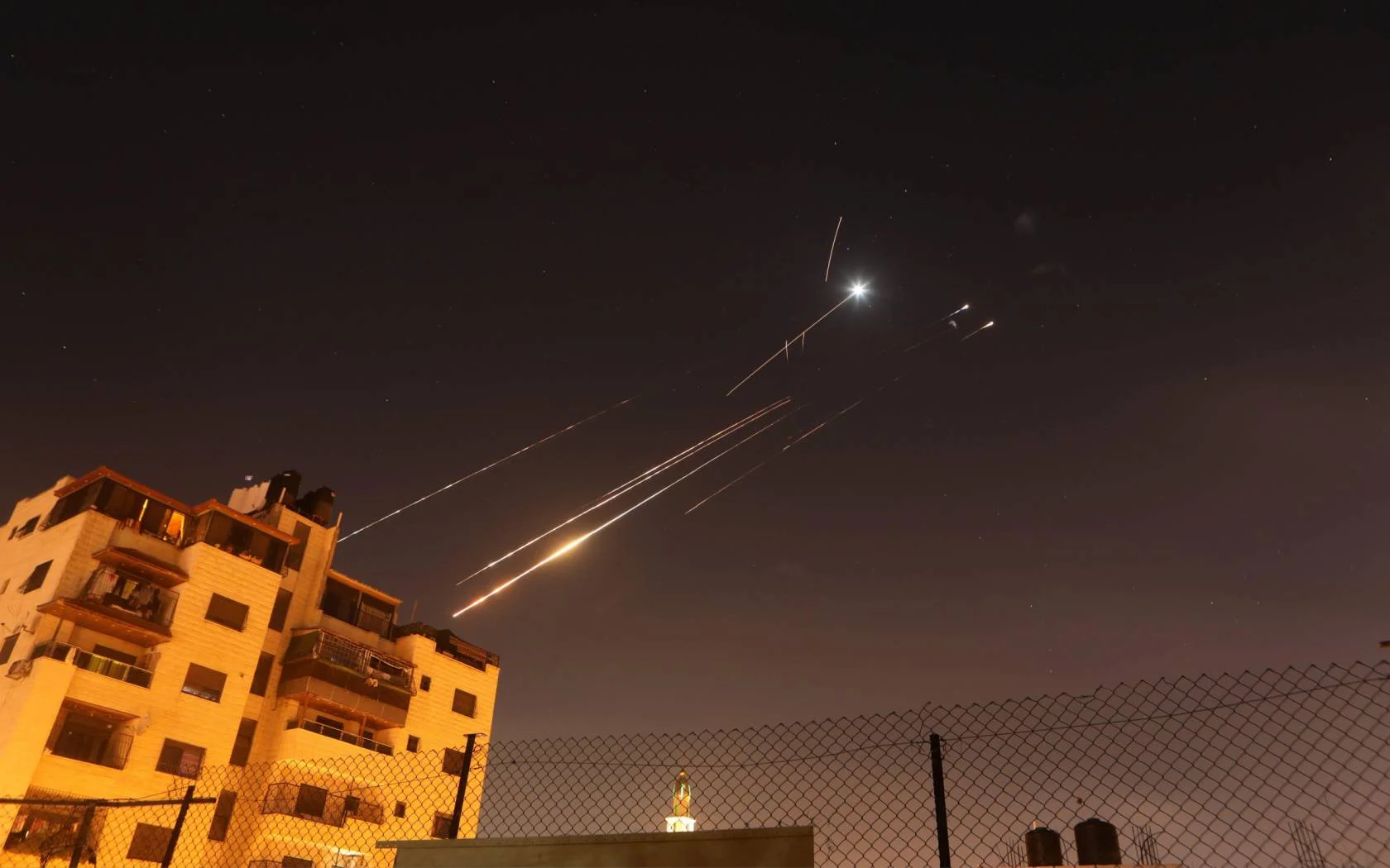 Iranul bombardează orașele Haifa, Tel Aviv și Beer Sheva. Care este ținta războiului