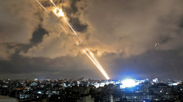 LIVE UPDATE. Război Israel-Iran: Atacurile se intensifică. Trump spune că Statele Unite s-ar putea implica în conflict și amenință Iranul că va fi lovit „cu toată forța” dacă va ataca SUA