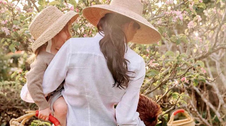 Prințul Archie și Prințesa Lilibet dețin un „mic stand de piață agricolă” în comunitatea lor locală pentru a „înțelege valoarea lucrurilor”