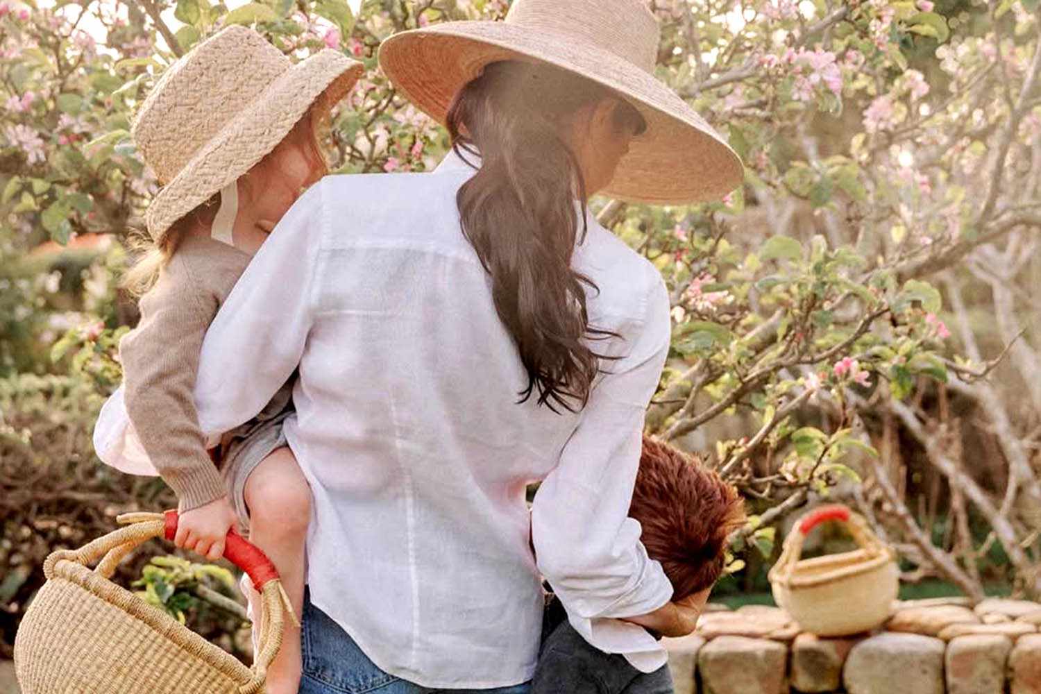 Prințul Archie și Prințesa Lilibet dețin un „mic stand de piață agricolă” în comunitatea lor locală pentru a „înțelege valoarea lucrurilor”