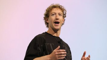 Meta a câștigat toate procesele cu scriitorii după ce Mark Zuckerberg a fost acuzat că își antrenează A.I.-ul cu cărțile lor