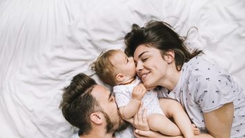 Tot mai multe familii aleg drumul fertilizării in vitro sau al adopției. Nicole Cristea-Brunel: „Sunt cupluri care adoptă copii fără să fi trecut prin etapa fertilizării in vitro”