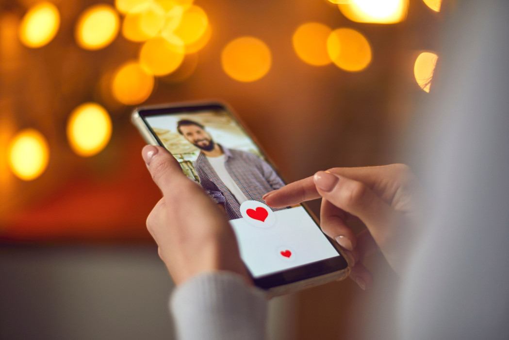Care e trendul în dating? Istoricul tău de browsing știe ce și cine îți place