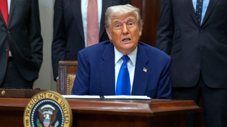 Casa Albă afirmă că Donald Trump nu a fost informat în prealabil despre atacul ucrainenilor asupra bombardierelor rusești