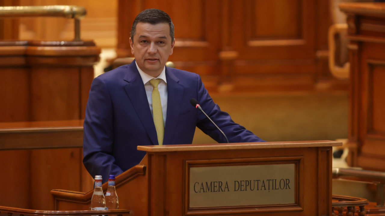 Sorin Grindeanu este noul șef a Camerei Deputaților. Liberalul Mircea Abrudean preia șefia Senatului, în locul lui Bolojan