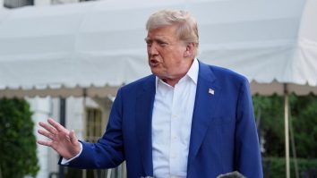 Trump condamnă Iranul și Israelul pentru încălcarea armistițiului: „Nici ele nu înțeleg ce naiba fac”