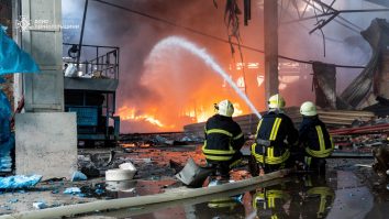 Rușii au atacat Ucraina cu peste 450 de drone și 40 de rachete. Zelenski cere ajutor urgent din partea Europei și a aliaților