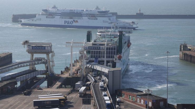 La 9 ani de la BREXIT, Marea Britanie vrea să participe la programul de integrare vamală Pan-Europeano-Mediteranean