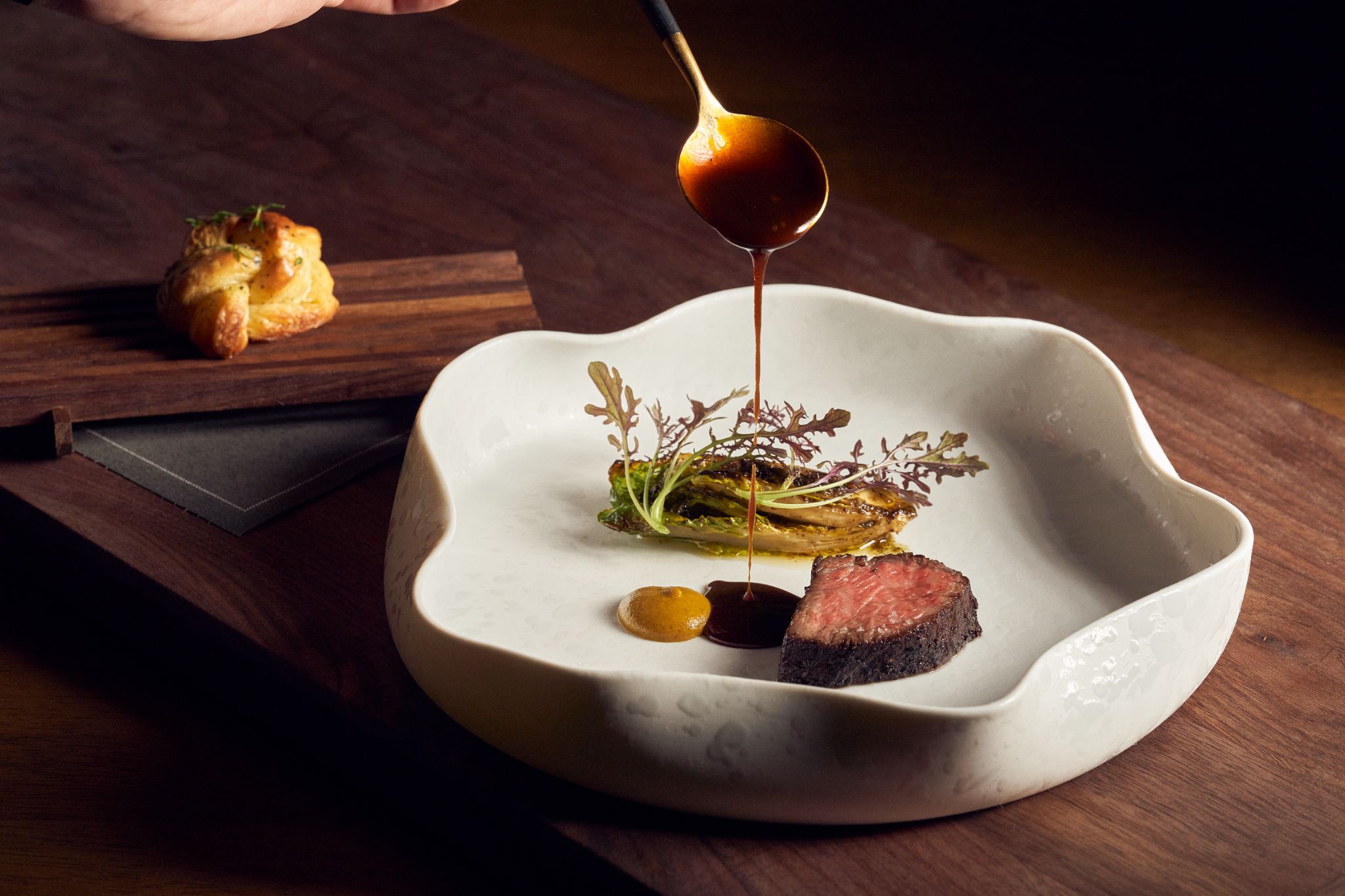 Cele mai bune restaurante și baruri din SUA au fost premiate la Gala James Beard 2025