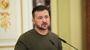Zelenski recunoaște că nu prea mai are cu cine să apere teritoriile: „Oamenii sunt obosiți. Mobilizarea este o problemă în orice război”