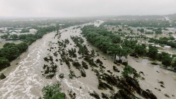 Inundații devastatoare au lovit Texasul. Cel puțin 27 de oameni au murit: „Să vă rugați pentru comunitatea noastră”