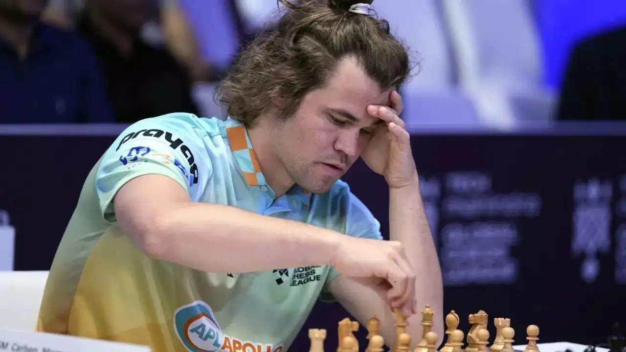Magnus Carlsen, cel mai bun jucător de șah din lume, învinge ChatGPT la sportul minții fără să piardă o singură piesă