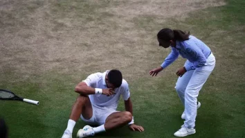 Djokovic și-a amânat antrenamentul pe care îl avea înaintea meciului cu Sinner din cauza căzăturii din sferturile de finală