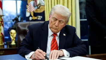 Trump susține că l-a amenințat pe Putin: „Dacă intri în Ucraina, voi bombarda Moscova până la refuz”