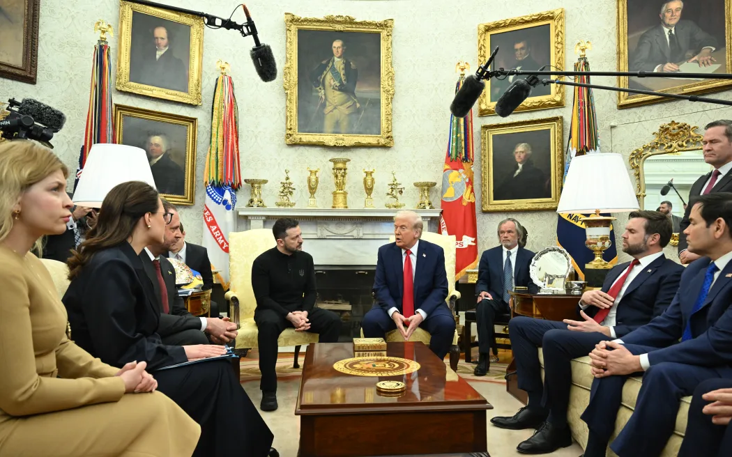 Trump se răzgândește după ce îi propune lui Zelenski să atace Moscova. Medvedev: „Nu ne pasă. E doar un ultimatum teatral”