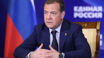 Medvedev declară că Trump a „șters pe jos” cu UE: „Nu putem decât să ne pară rău pentru europenii de rând”