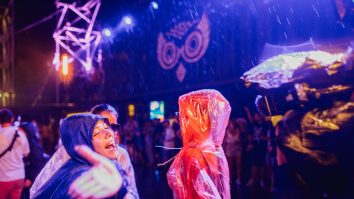 Știi de vreme? Soarele arde Bucureștiul, dar norii și ploaia domină startul Electric Castle 2025