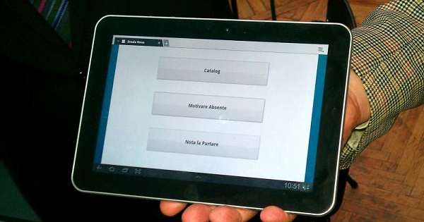 Ministerul Educației a anunțat că, de anul viitor, toate școlile vor fi obligate să treacă notele și absențele în cataloage electronice