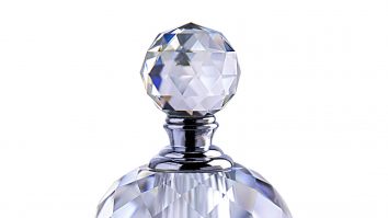 Parfumurile se schimbă odată cu trendurile de pe TikTok. Care sunt aromele preferate de Gen Z