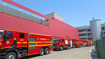 Un incendiu de proporții a izbucnit la AFI Cotroceni, cu degajări masive de fum. Echipajele de intervenție au fost mobilizate în număr mare