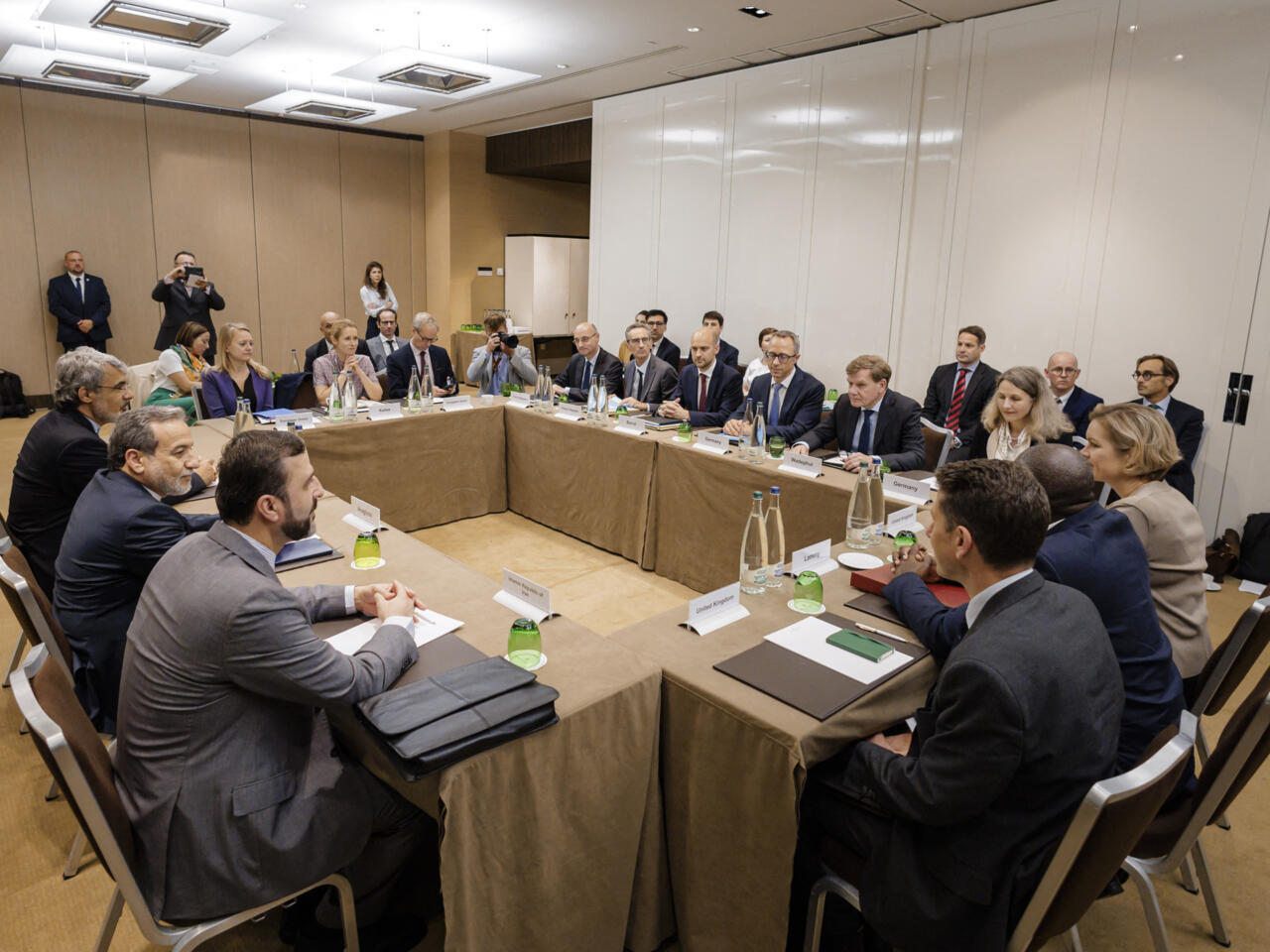 Iranul ar putea relua săptămâna viitoare discuțiile nucleare cu Marea Britanie, Franța și Germania
