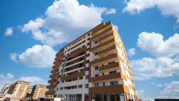 Preţul mediu pentru un apartament vechi cu trei camere în Bucureşti a crescut în iunie 2025 la 127.462 de euro