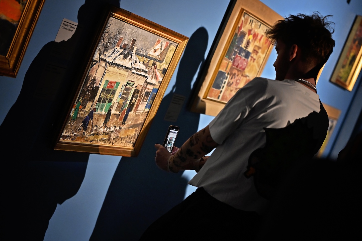 Art Safari lansează „Săptămâna Fără Telefoane”. Daria Badea, ghid: „E un manifest pentru deconectarea de la ecrane și reconectarea cu arta”