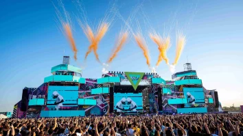 Beach, Please! deschide festivalul verii la Costinești cu cea mai mare scenă și sistem audio din Europa