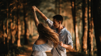 „Quiet relationship” câștigă teren în rândul tinerilor. Tot mai mulți tineri din Gen Z aleg să-și țină relațiile departe de mediul online