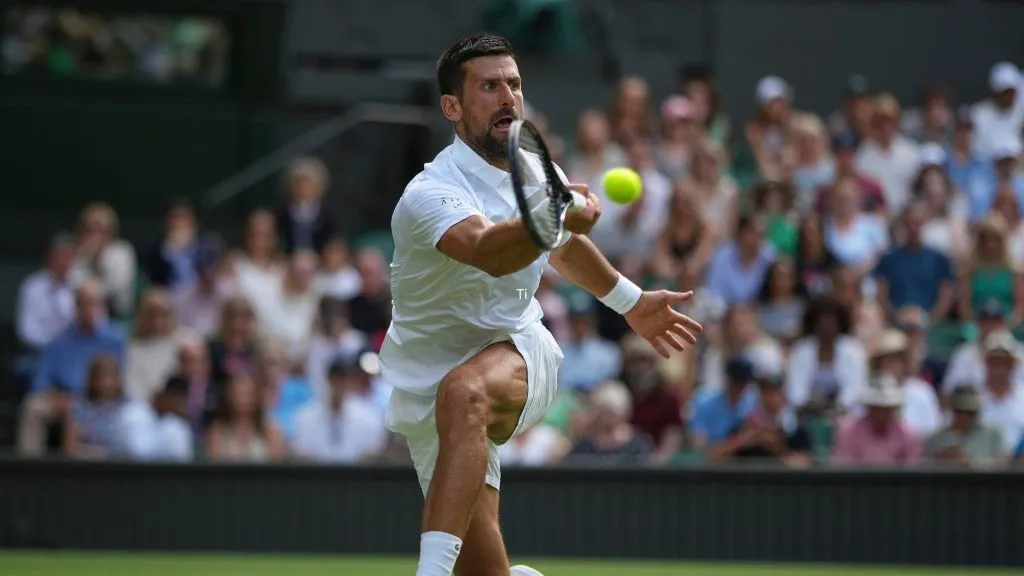 Novak Djokovic și-a înregistrat a 100-a victorie la Wimbledon. Aceasta e o performanță rară realizată de Roger Federer
