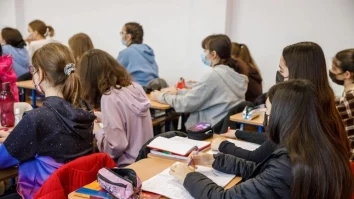 România are cel mai lung învățământ obligatoriu din Europa. Daniela Coteț, expert: „Suntem în top atunci când vorbim despre vacanțe școlare”