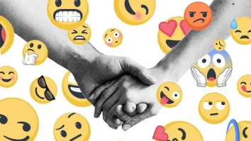 Emoticoanele au devenit noul limbaj folosit de îndrăgostiți. Cum flirtează tinerii în ziua de azi