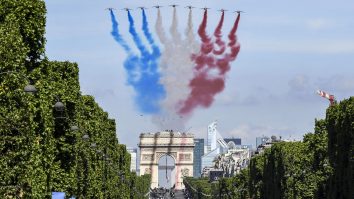 Champs-Élysées devine scenă pentru cel mai extravagant spectacol militar al verii. Care este programul paradei din 14 iulie