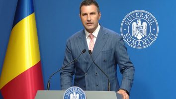 Miniștrii Finanțelor, Muncii, Sănătății și Educației prezintă  măsurile fiscale de reducere a deficitului bugetar. Alexandru Nazare: „Primul risc este de suspendare a fondurilor europene”