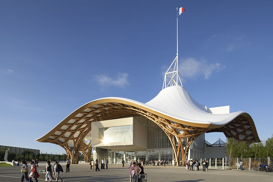 Louvre și Pompidou Metz au invitat 100 de artiști contemporani să reinterpreteze capodopere. Lucrările sunt expuse până pe 2 februarie 2026