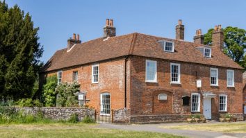 Unde mergi azi? Muzeul Jane Austen House îți oferă un tur virtual în casa uneia dintre cele mai iubite scriitoare