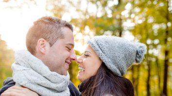 Tinerii pun cariera pe primul loc în detrimentul vieții de familie. Ana Maria Ambrosă: „Singurătatea poate duce la declin cognitiv accelerat”