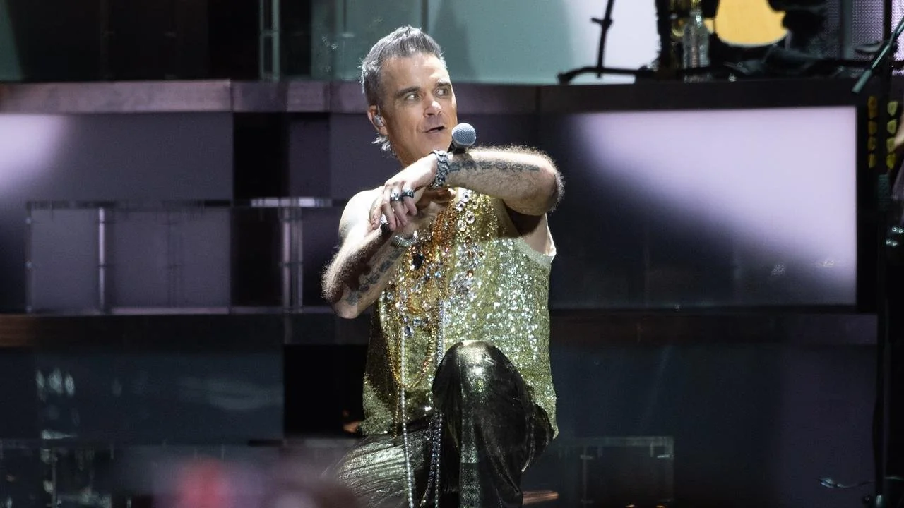 Robbie Williams cumpără o vilă de 40 de milioane de dolari în Florida. Casa are 7 dormitoare și 18 locuri de parcare