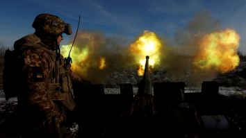 Ucraina invită companiile străine să-și testeze armele direct pe câmpul de luptă