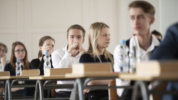 Estonia, țara cu cele mai bune rezultate PISA din Europa, amână ora de începere a cursurilor pentru sănătatea mintală a elevilor