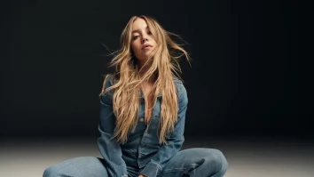 American Eagle promovează „genele de calitate” ale actriței Sydney Sweeney și aprind internetul. Ce acuzații a stârnit campania publicitară