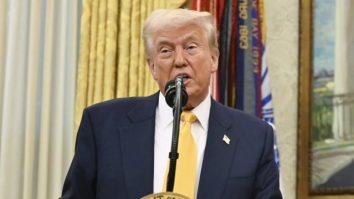 Trump e tot mai nemulțumit de Putin: „Ucide prea mulți oameni, nu tratează ființele umane cum trebuie”. Președintele SUA și-a schimbat poziția față de Ucraina și a decis să trimită mai multe arme
