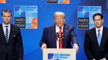 Casa Albă anunță că SUA opresc livrările de arme către Ucraina: „Punem interesele Americii pe primul loc”