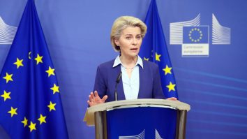 UE testează o aplicație de verificare a vârstei în cinci țări pentru a spori siguranța online a minorilor. Ce presupune proiectul-pilot