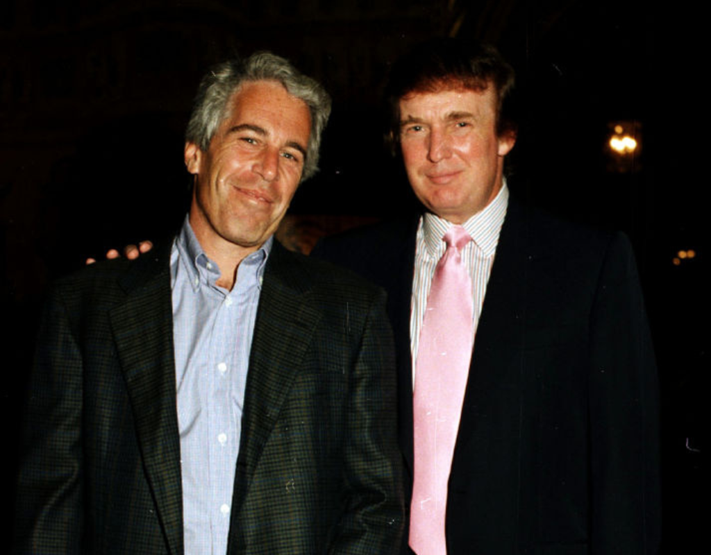 Donald Trump spune că Jeffrey Epstein a „furat” angajate tinere de la Mar-a-Lago: „Erau fete tinere. Oameni care lucrau în spa”