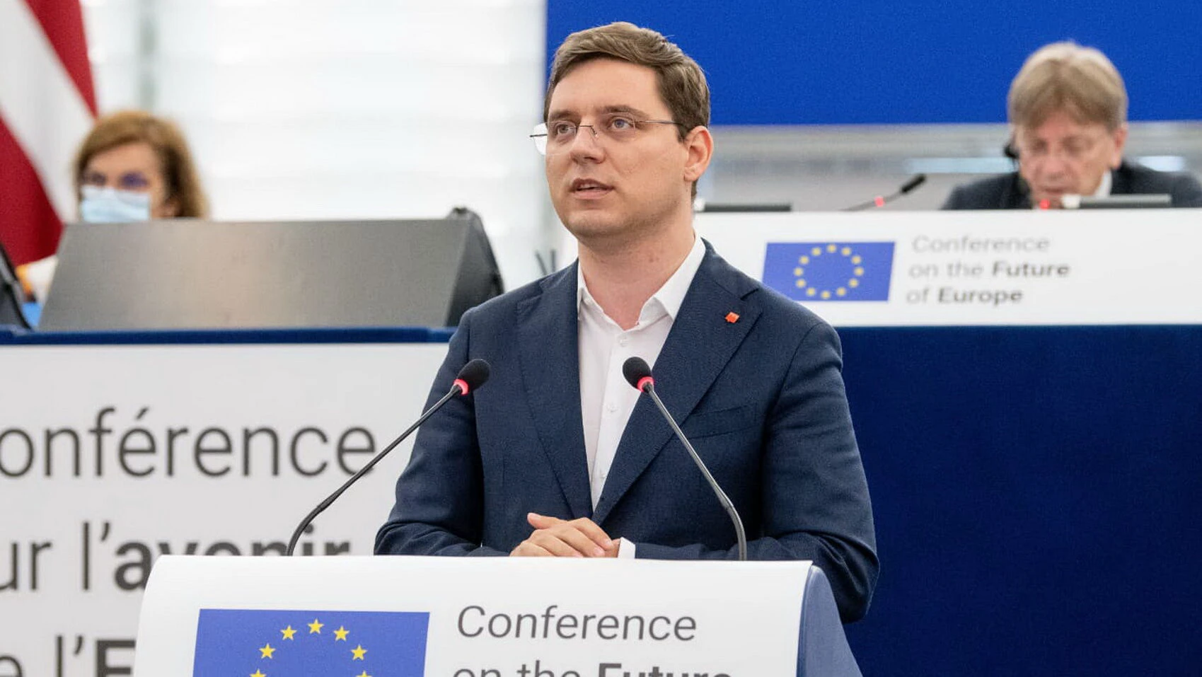 Victor Negrescu spune că Președinta Comisiei Europene nu a fost transparentă cu statele membre în privința acordului cu SUA, iar România va avea de suferit