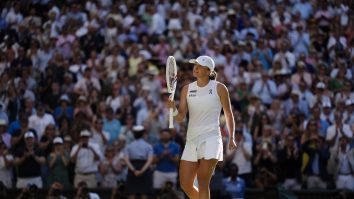 Iga Swiatek câștigă primul său titlu la Wimbledon. A învins-o pe Amanda Anisimova cu 6-0, 6-0