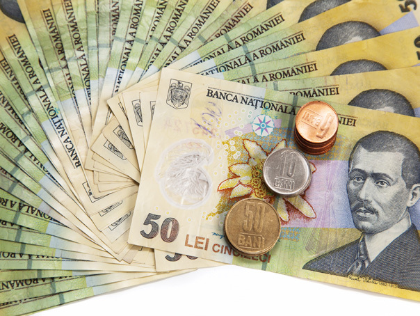Astăzi se împlinesc 20 de ani de la Denominare, atunci când Banca Naţională a tăiat patru zerouri din coada leului, lansând pe piaţă noile însemne monetare