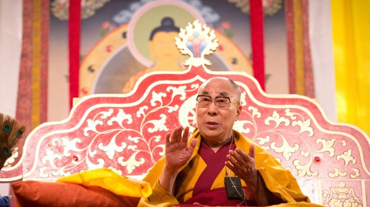 Dalai Lama își caută înlocuitor. Liderul spiritual al tibetanilor va vorbi săptămâna aceasta despre planurile de succesiune