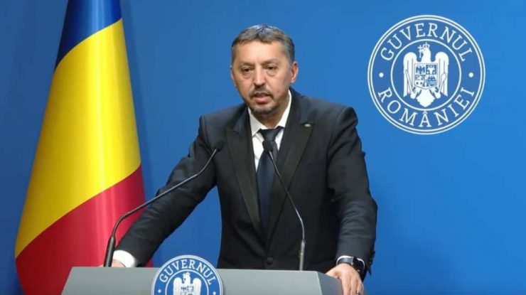 Ministrul Educației, Daniel David: „Schimbăm sistemul de burse pentru elevi. Vom avea burse de merit, sociale şi tehnologice”